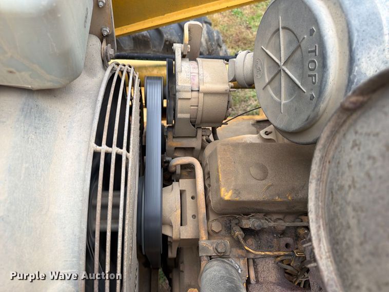 image for item FK3860 2004 John Deere 310SG backhoe