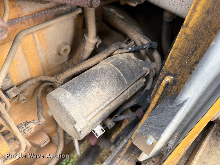 image for item FK3860 2004 John Deere 310SG backhoe