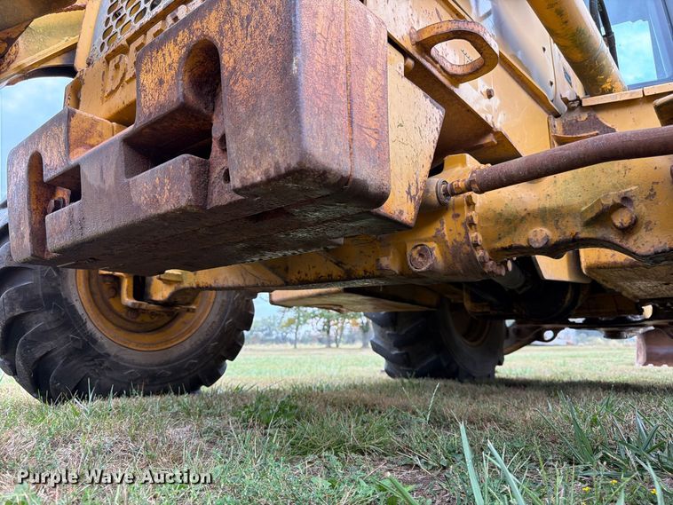 image for item FK3860 2004 John Deere 310SG backhoe