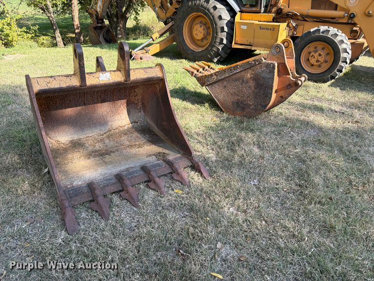 image for item FK3954 (2) backhoe buckets