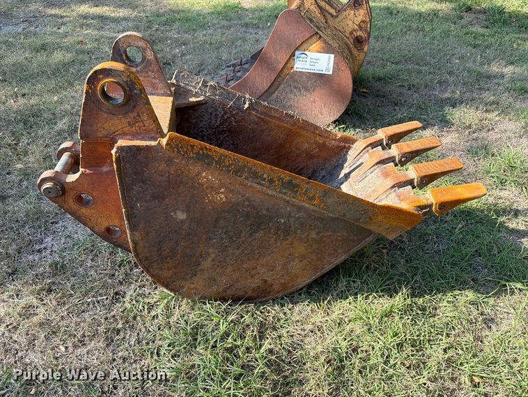 image for item FK3954 (2) backhoe buckets