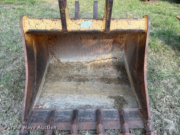 image for item FK3954 (2) backhoe buckets