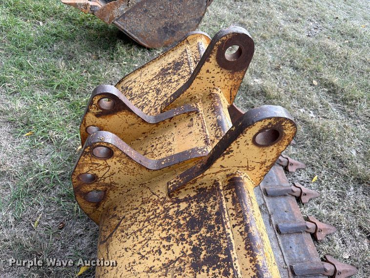 image for item FK3954 (2) backhoe buckets