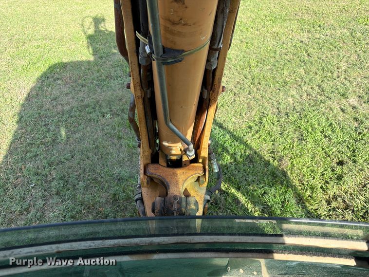 image for item FK3955 1998 Case 580 Super L Series II backhoe