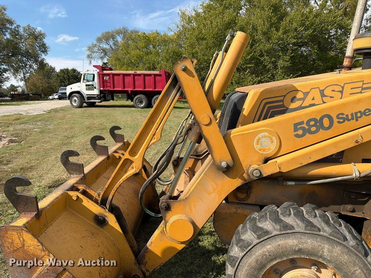 image for item FK3956 1999 Case 580 Super L Series II backhoe