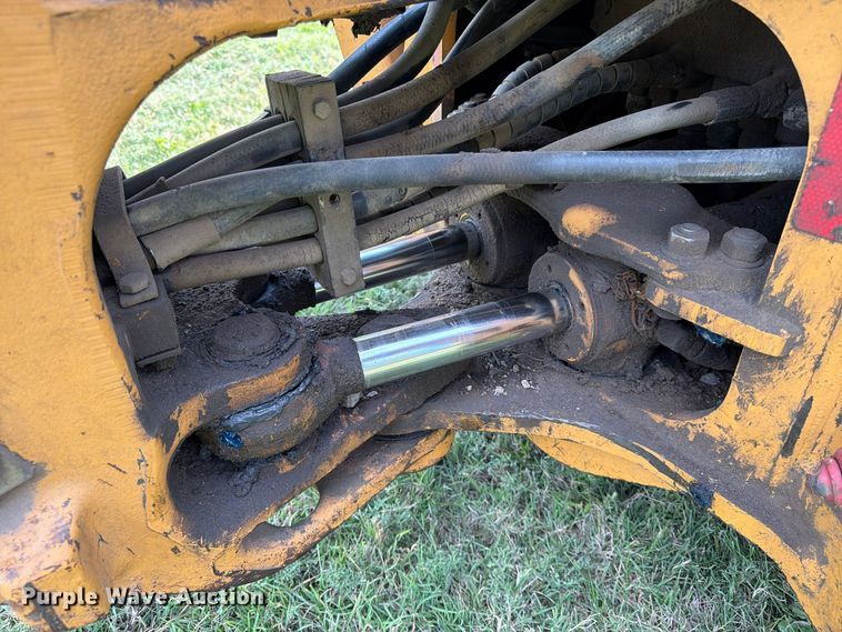 image for item FK3956 1999 Case 580 Super L Series II backhoe