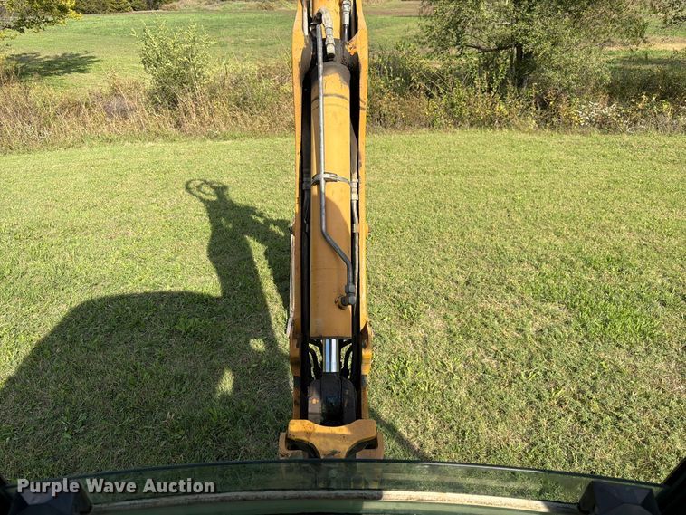 image for item FK3956 1999 Case 580 Super L Series II backhoe