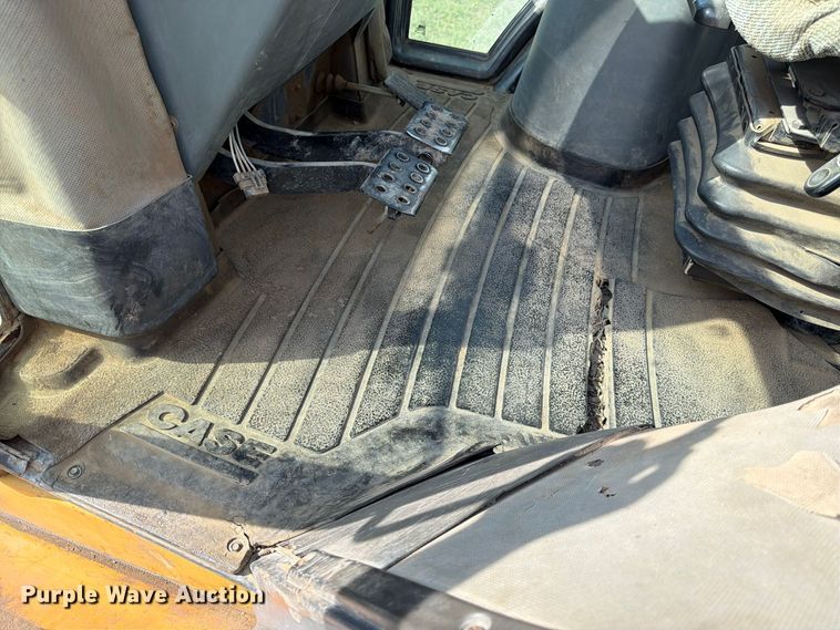 image for item FK3956 1999 Case 580 Super L Series II backhoe
