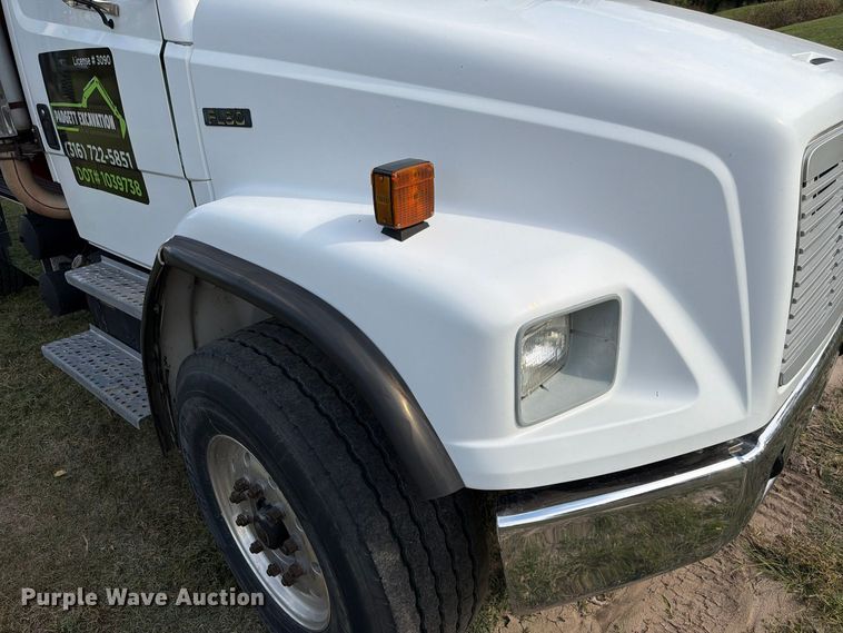 image for item FK3957 2000 Freightliner FL80 dump truck