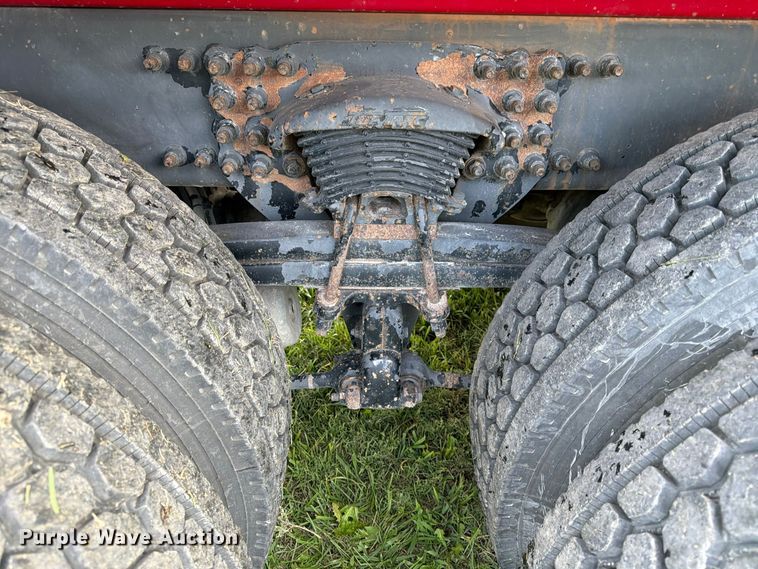 image for item FK3957 2000 Freightliner FL80 dump truck