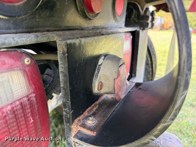 image for item FK3957 2000 Freightliner FL80 dump truck