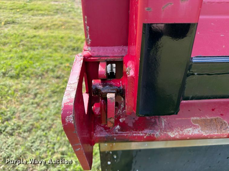image for item FK3957 2000 Freightliner FL80 dump truck