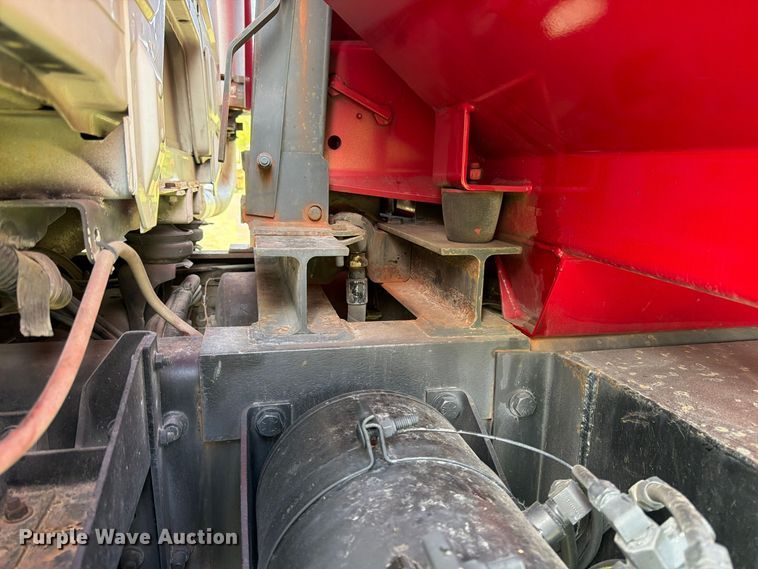 image for item FK3957 2000 Freightliner FL80 dump truck
