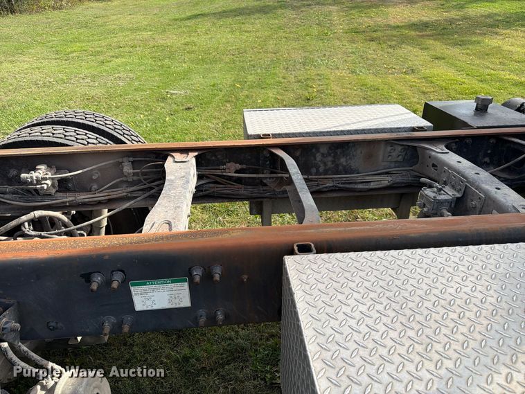 image for item FK3957 2000 Freightliner FL80 dump truck