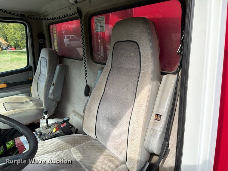 image for item FK3957 2000 Freightliner FL80 dump truck