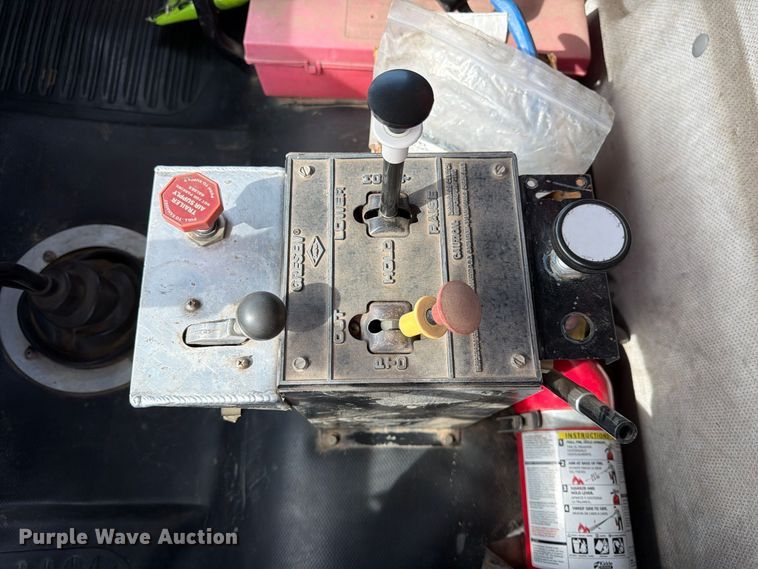image for item FK3957 2000 Freightliner FL80 dump truck