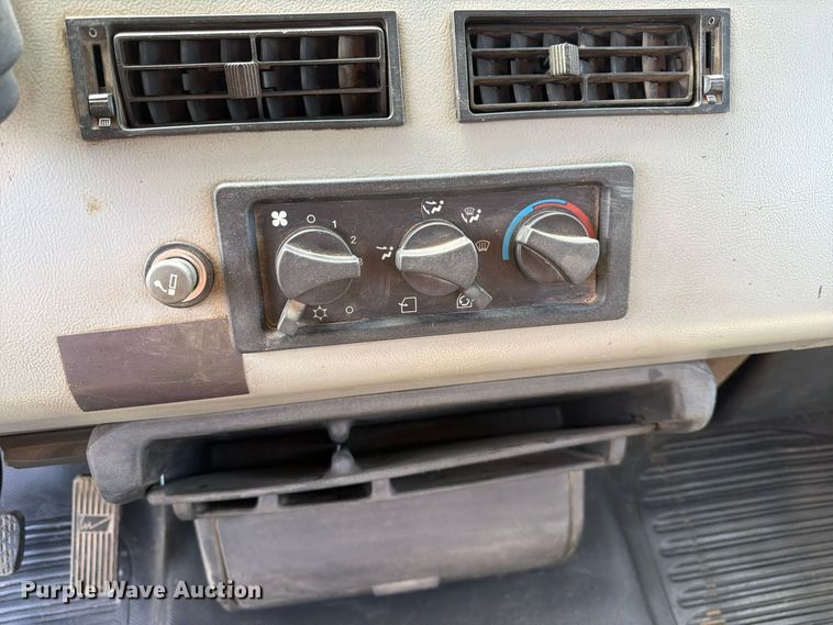 image for item FK3957 2000 Freightliner FL80 dump truck