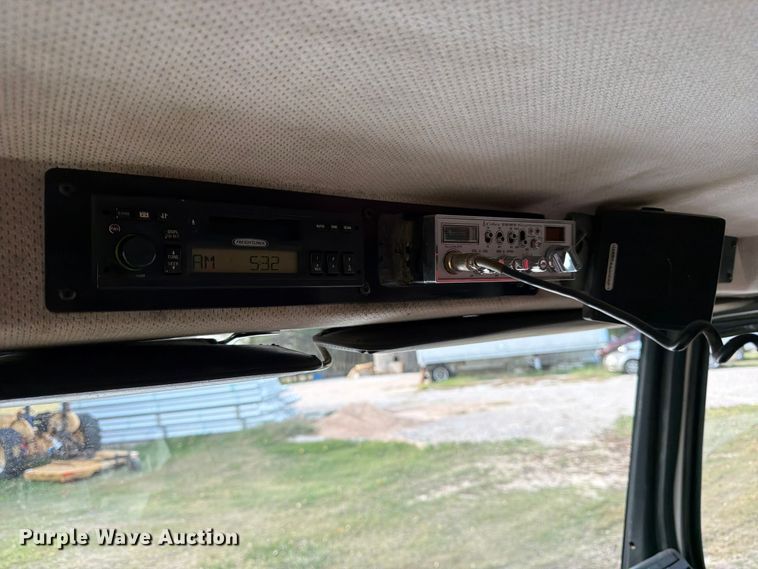 image for item FK3957 2000 Freightliner FL80 dump truck