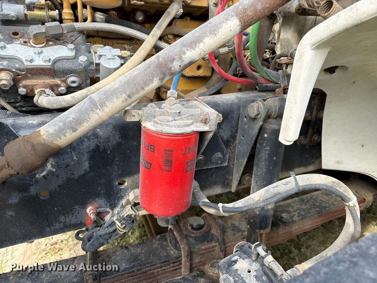 image for item FK3957 2000 Freightliner FL80 dump truck