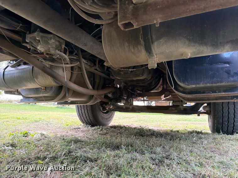 image for item FK3957 2000 Freightliner FL80 dump truck