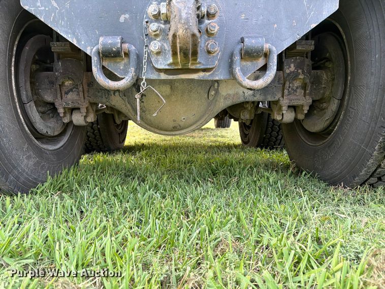 image for item FK3957 2000 Freightliner FL80 dump truck