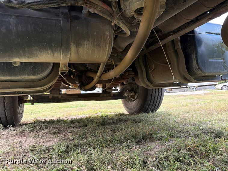 image for item FK3957 2000 Freightliner FL80 dump truck