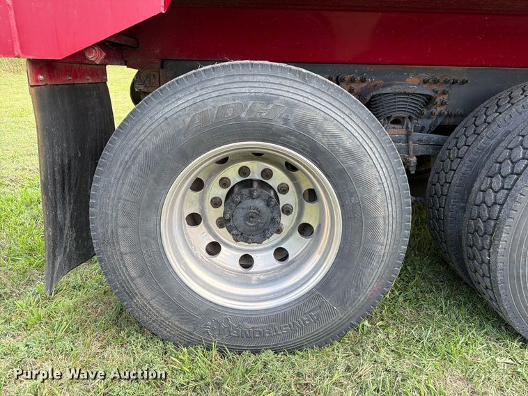 image for item FK3957 2000 Freightliner FL80 dump truck