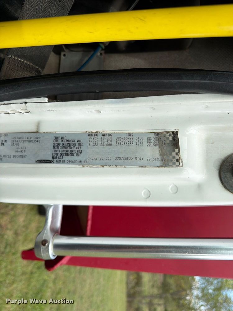 image for item FK3957 2000 Freightliner FL80 dump truck