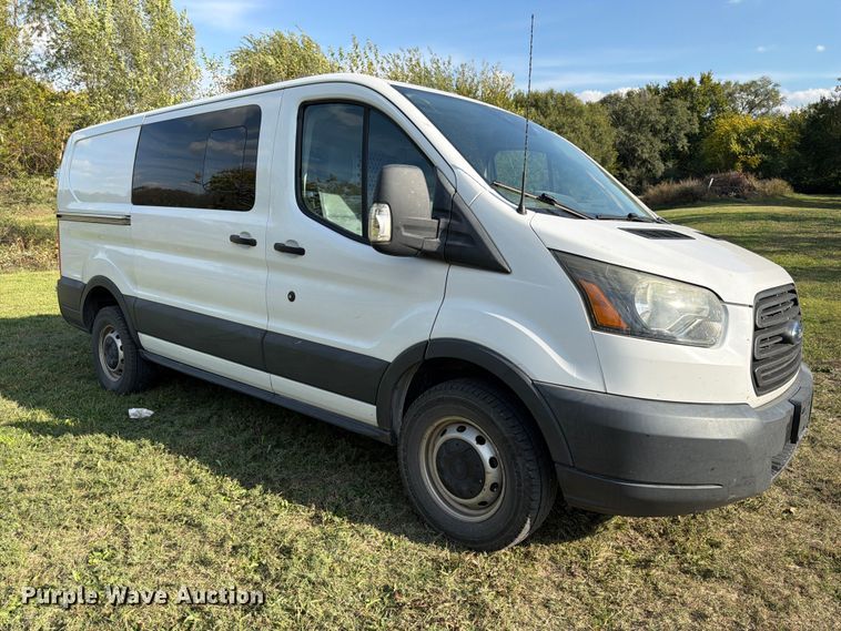 image for item FK3958 2016 Ford Transit 250 delivery van