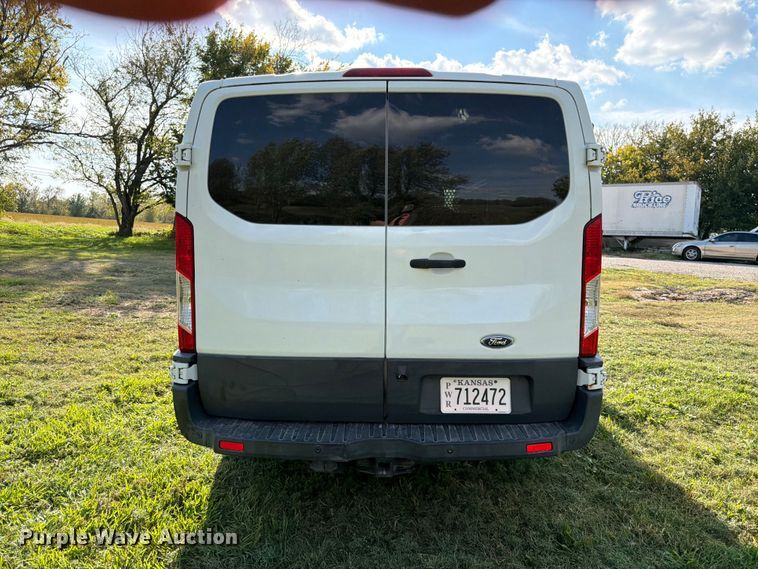 image for item FK3958 2016 Ford Transit 250 delivery van