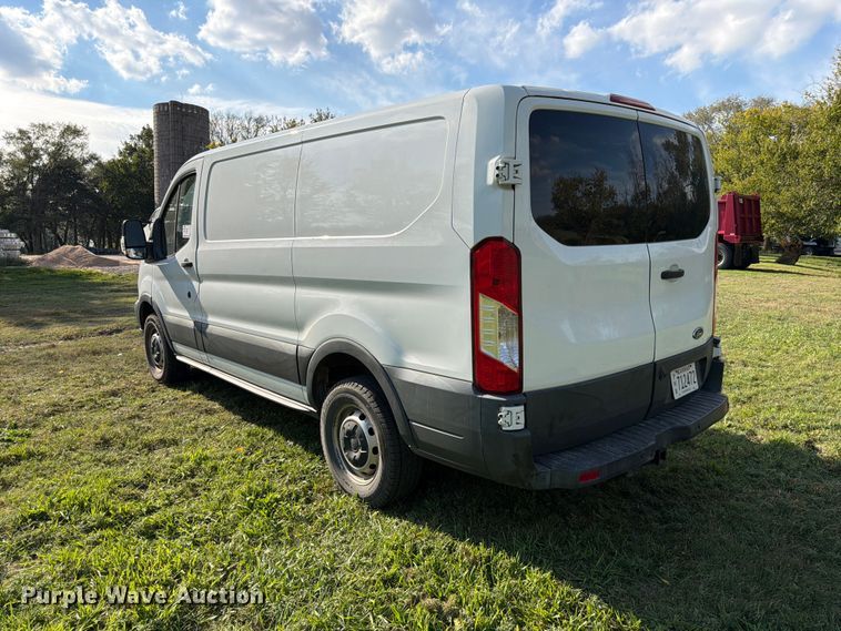 image for item FK3958 2016 Ford Transit 250 delivery van