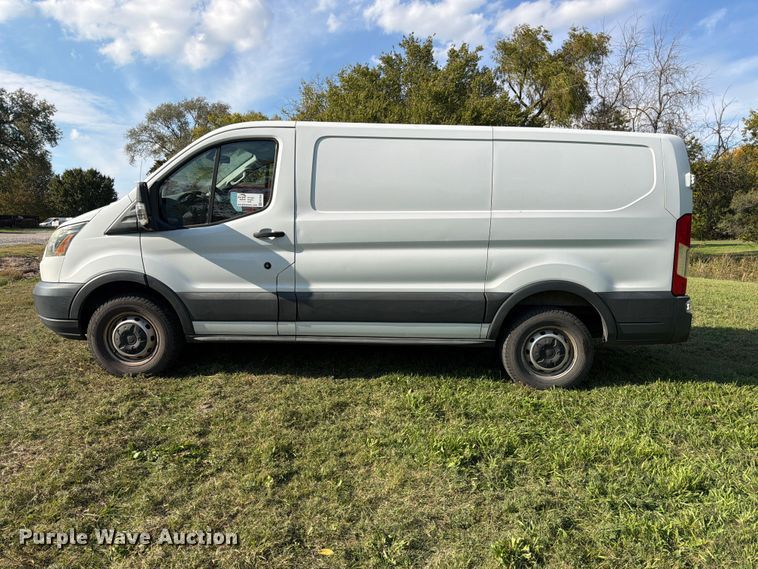 image for item FK3958 2016 Ford Transit 250 delivery van