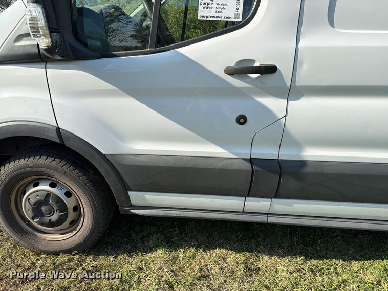 image for item FK3958 2016 Ford Transit 250 delivery van
