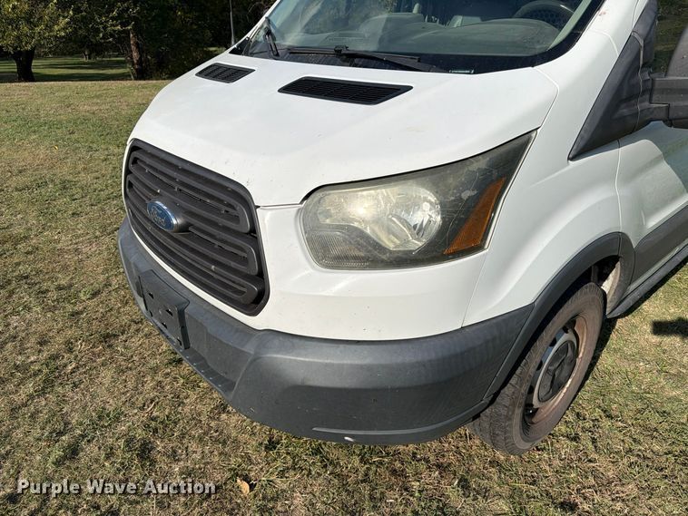 image for item FK3958 2016 Ford Transit 250 delivery van