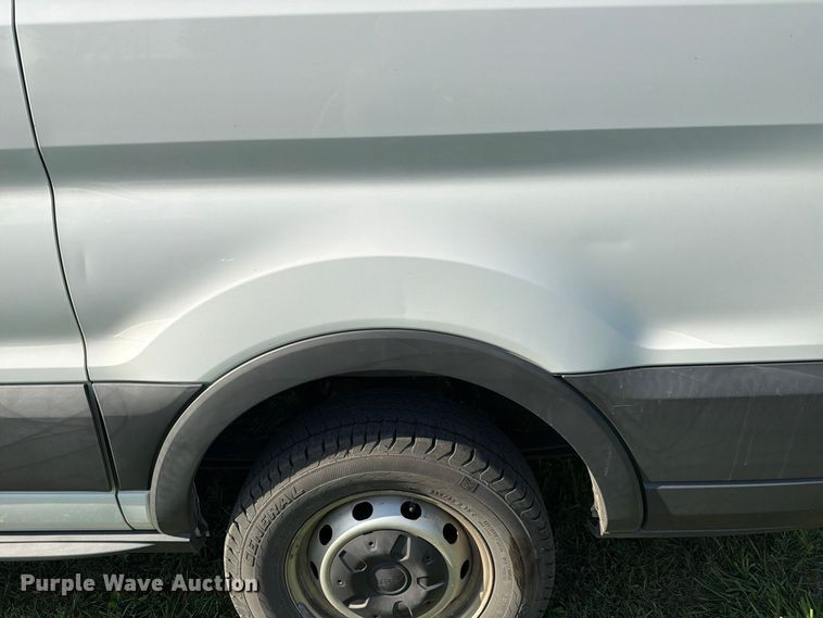 image for item FK3958 2016 Ford Transit 250 delivery van