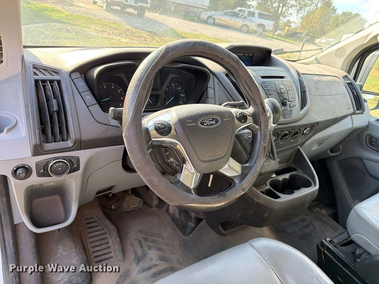 image for item FK3958 2016 Ford Transit 250 delivery van