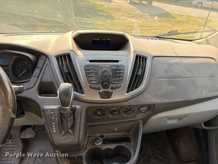 image for item FK3958 2016 Ford Transit 250 delivery van