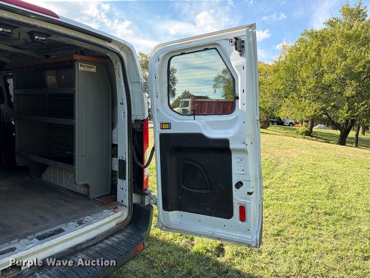 image for item FK3958 2016 Ford Transit 250 delivery van