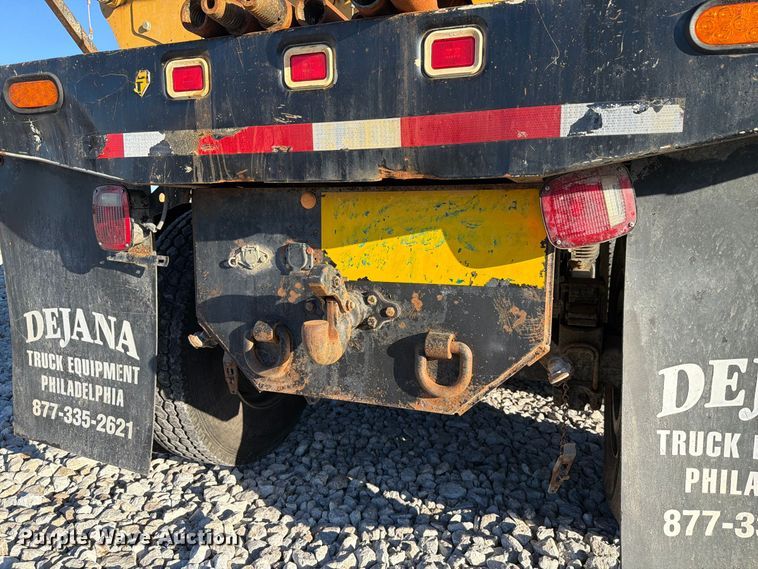 image for item FK4189 2008 Sterling L8500 flatbed truck with mud mixing system  