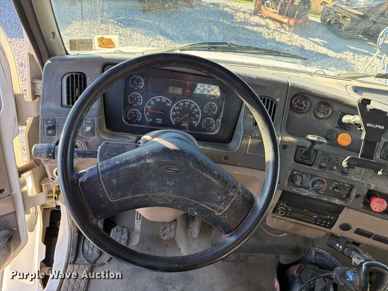 image for item FK4189 2008 Sterling L8500 flatbed truck with mud mixing system  