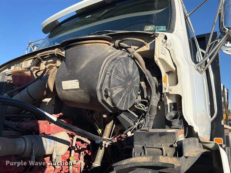 image for item FK4189 2008 Sterling L8500 flatbed truck with mud mixing system  