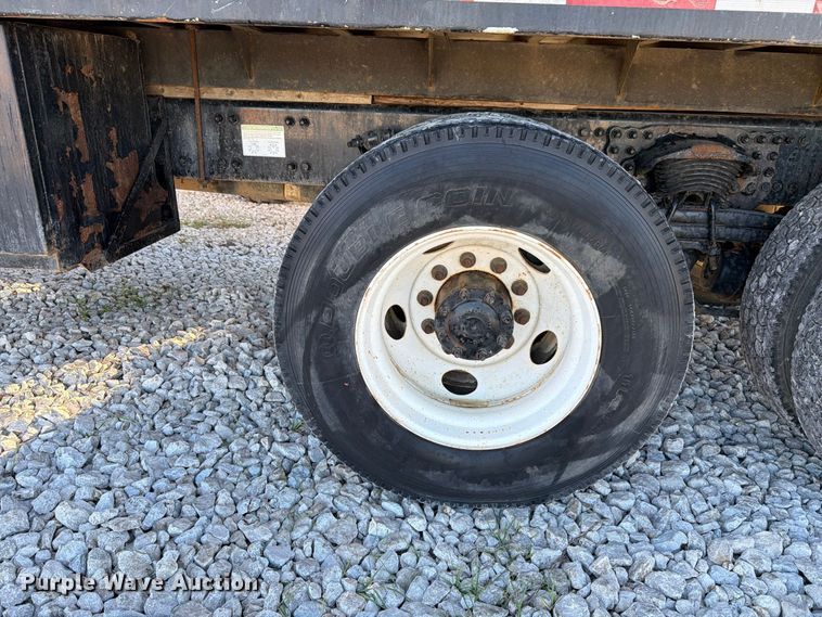 image for item FK4189 2008 Sterling L8500 flatbed truck with mud mixing system  