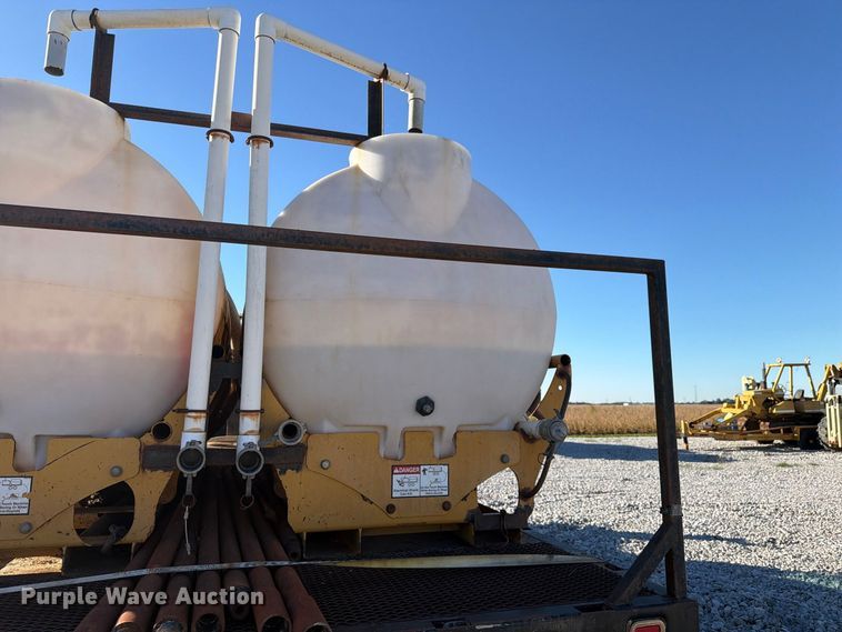 image for item FK4189 2008 Sterling L8500 flatbed truck with mud mixing system  