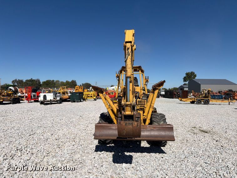 image for item FK4190 2002 Vermeer V8550A cable plow