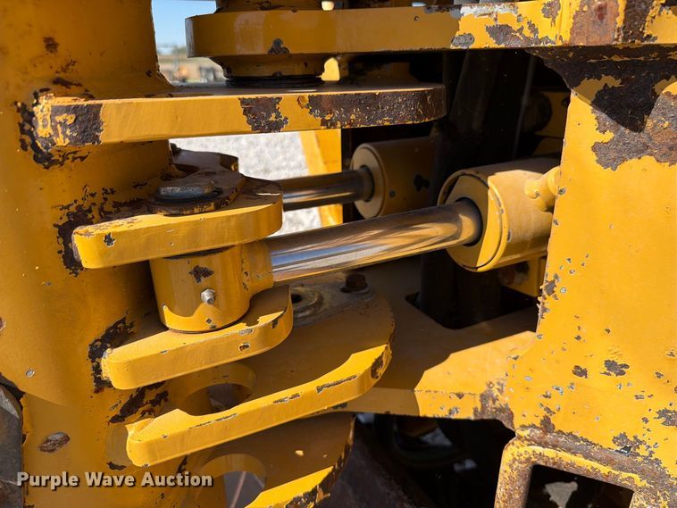 image for item FK4190 2002 Vermeer V8550A cable plow