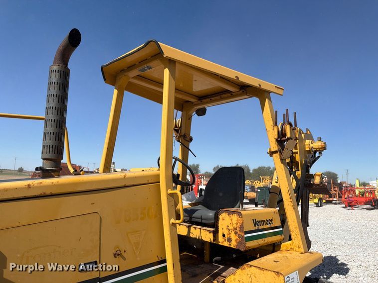 image for item FK4190 2002 Vermeer V8550A cable plow
