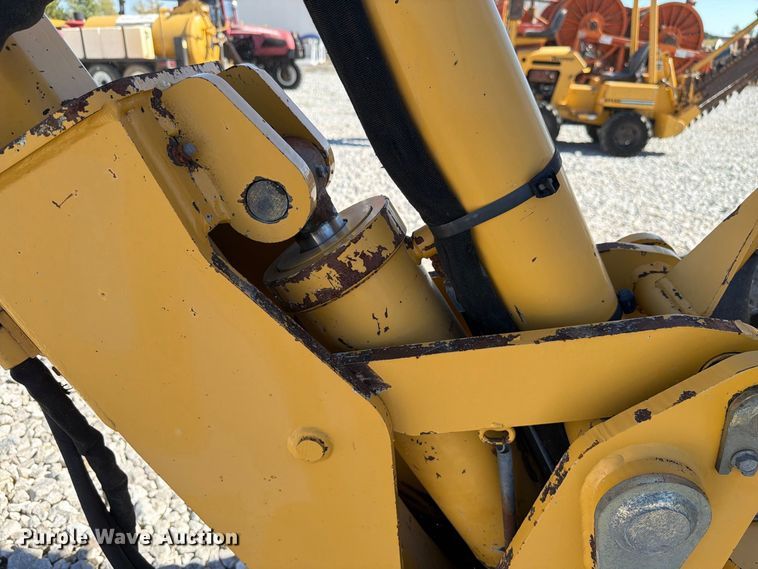 image for item FK4190 2002 Vermeer V8550A cable plow