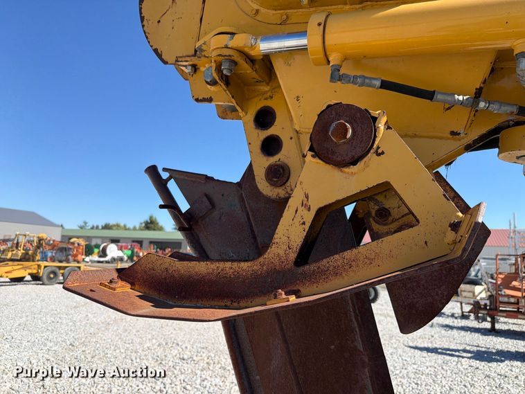 image for item FK4190 2002 Vermeer V8550A cable plow