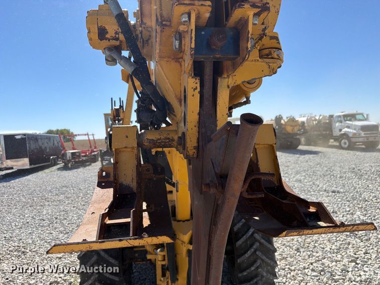 image for item FK4190 2002 Vermeer V8550A cable plow