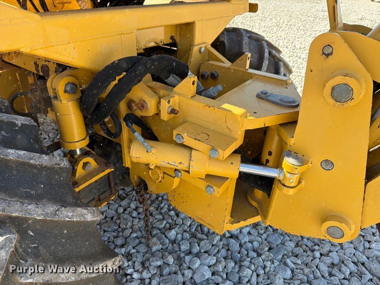image for item FK4190 2002 Vermeer V8550A cable plow